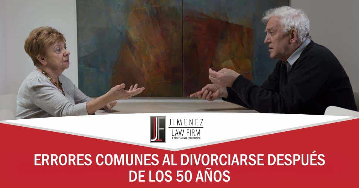 Personas reunidas durante una conversación sobre el divorcio